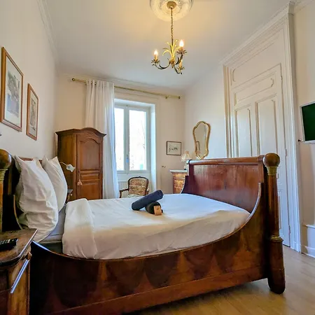 Grand Place Du Marche Apartment Roanne